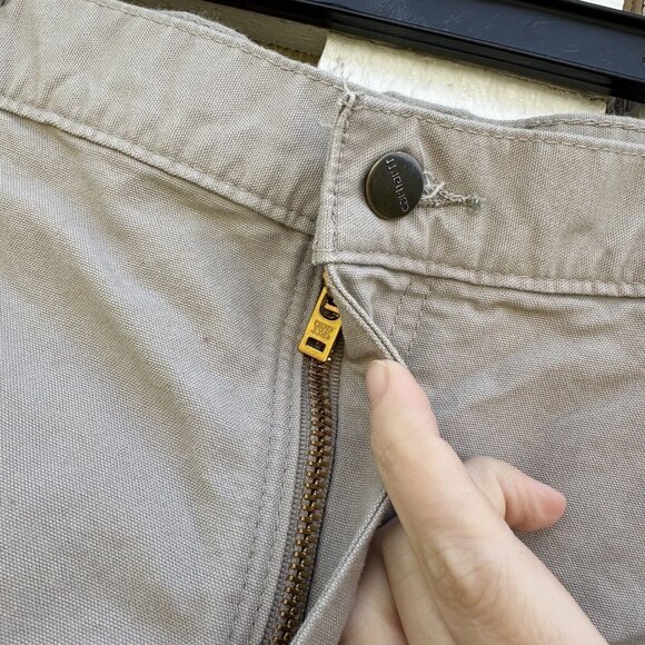 Carhartt Tan Canvas Work Carpenter Loose Fit Utility Shorts B147 Men’s Size 40 - Picture 3 of 7